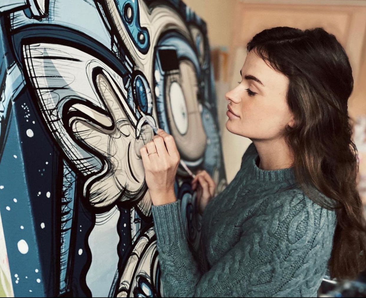 LOES VAN DELFT